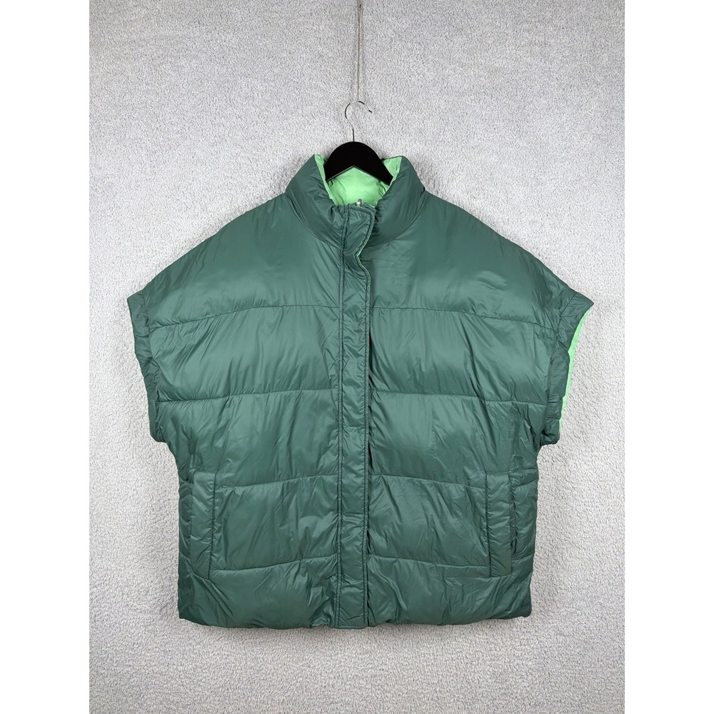 UGG Women's Sydnee Reversible Oversize Puffer Vest Size L Green
